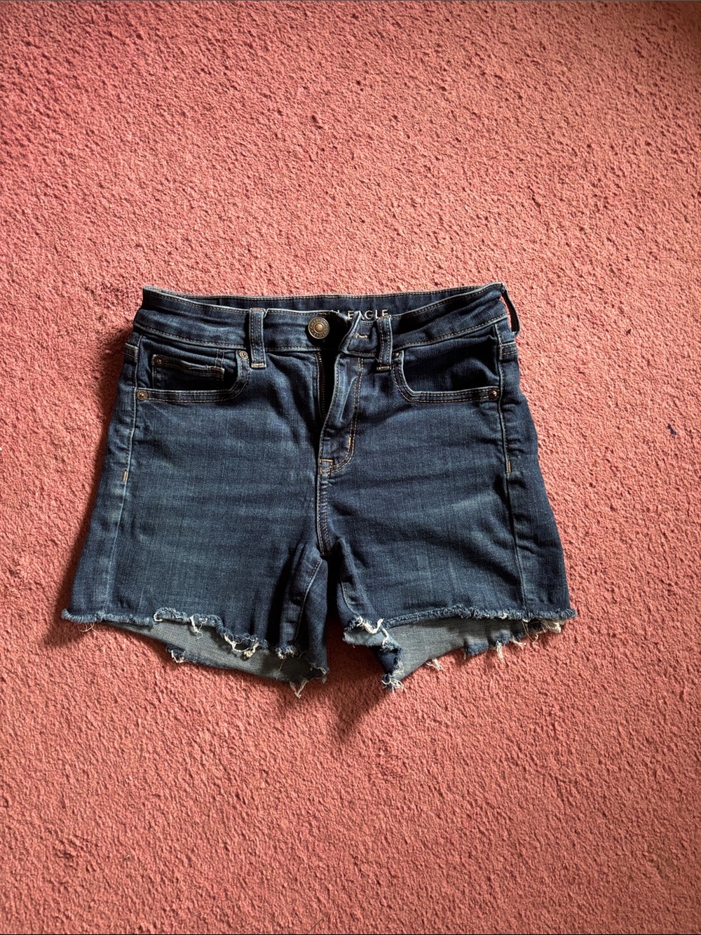 American Eagle Outfitters Dark Indigo Frayed Hem Denim Shorts - Women